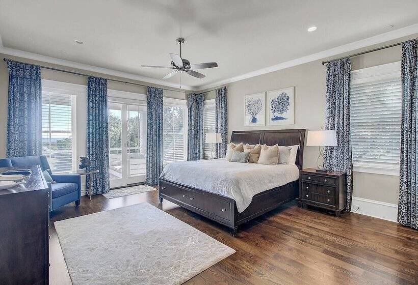 3100 Palm Boulevard By Avantstay Beachfront, Ocean Views, Private Pool