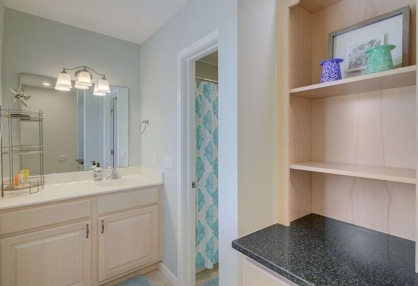 36 Lagoon Villa By Avantstay Fishing Dock, Views