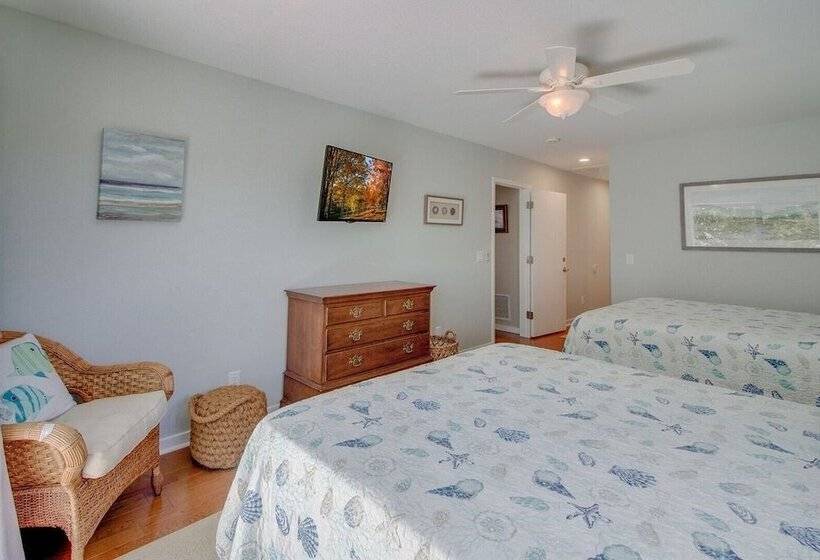 36 Lagoon Villa By Avantstay Fishing Dock, Views