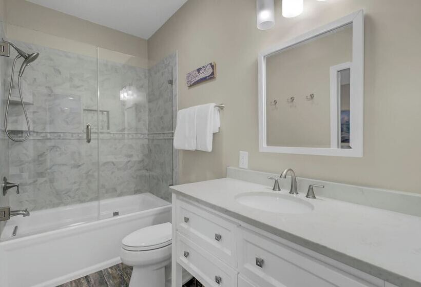 3704 Cameron By Avantstay Pool Bar Multiple Balconies!