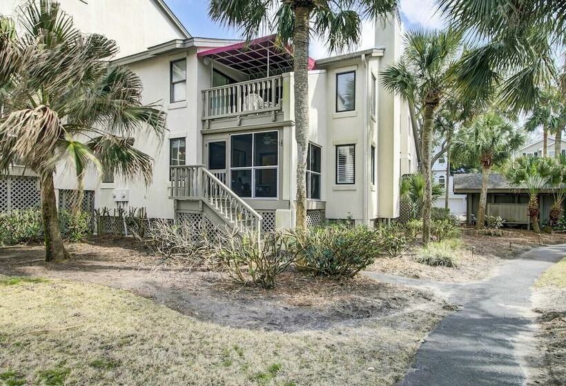 401 Yacht By Avantstay Marina View, Pool, Porch