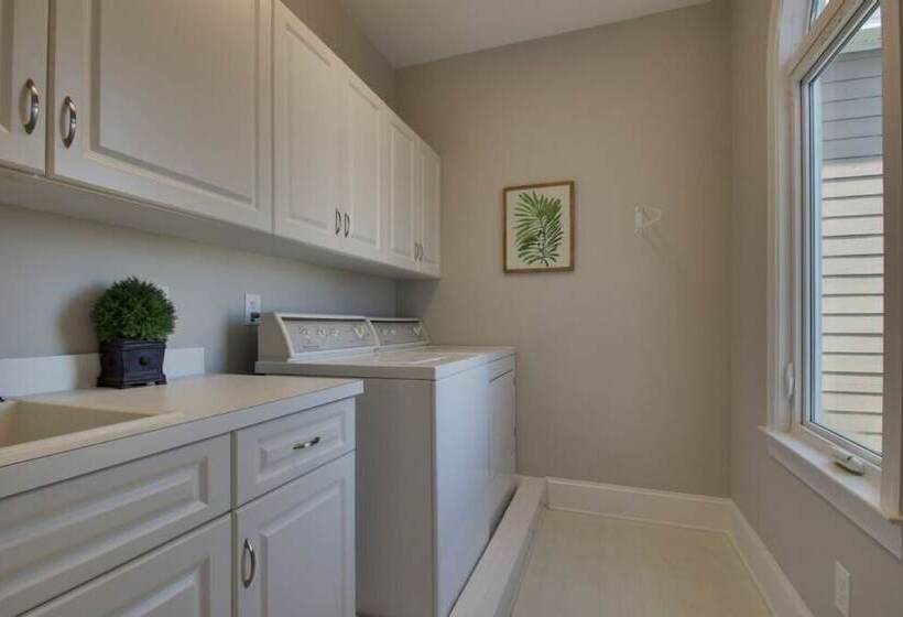 45 Ocean Point By Avantstay Amazing Views + Beach Access & Community Pool Access