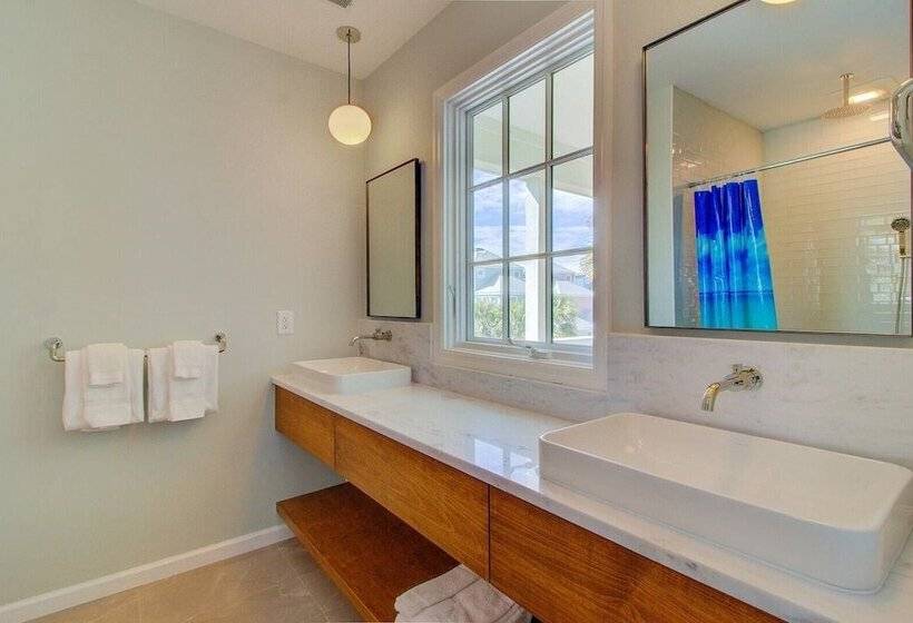 56 Grand Pavilion By Avantstay Oceanfront Deck + Views, Community Pool