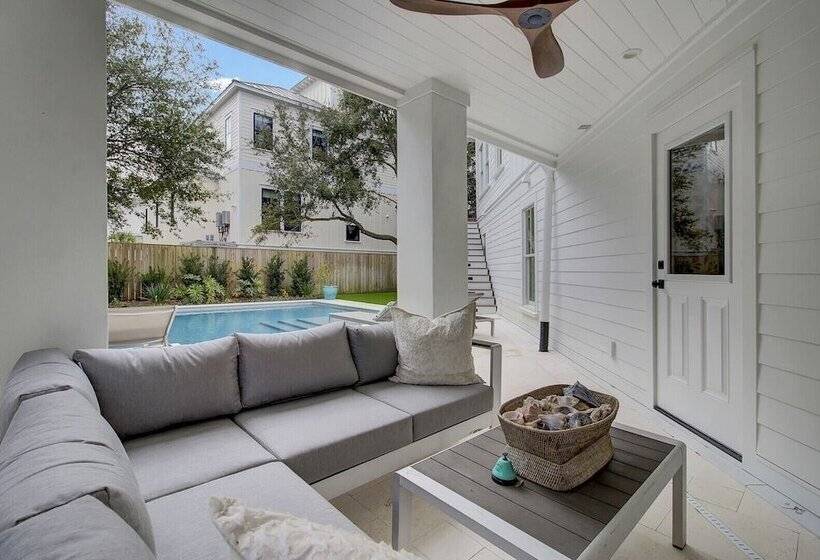 6 36th Avenue By Avantstay Stunning Private Pool