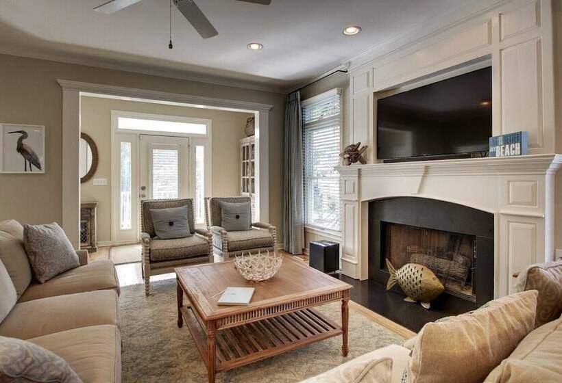 73 Grand Pavilion By Avantstay Corner Lot, Porch