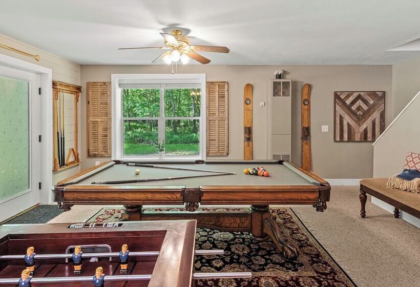 Alpine Serenity By Avantstay Beach + Lake Access Theater, Deck, Playroom