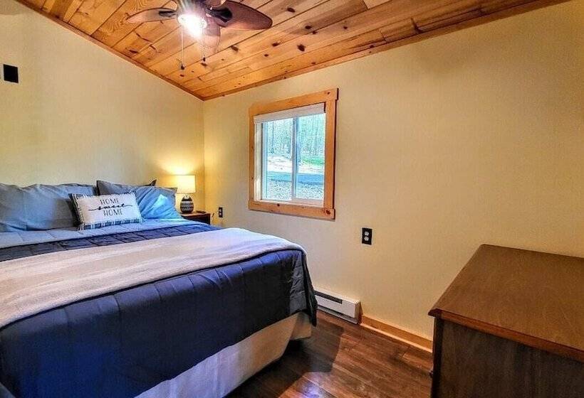 Arrowhead Lake Retreat By Avantstay Shared Pool, Game Room, Firepit