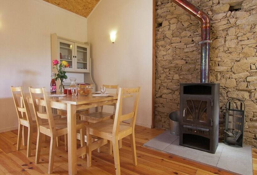 Atmospheric Gite With Large Terrace