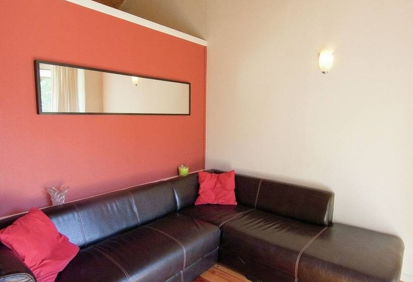 Atmospheric Gite With Large Terrace