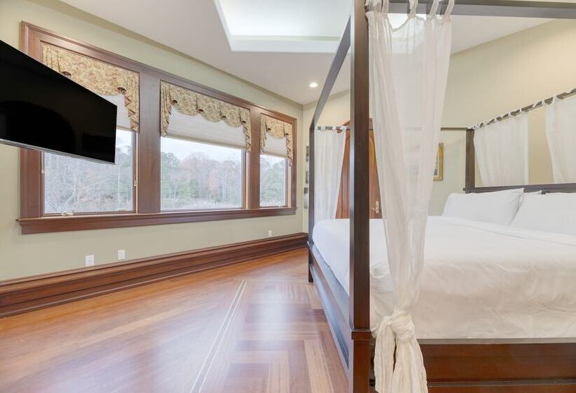 Bay House By Avantstay Waterfront, Pier, Pond