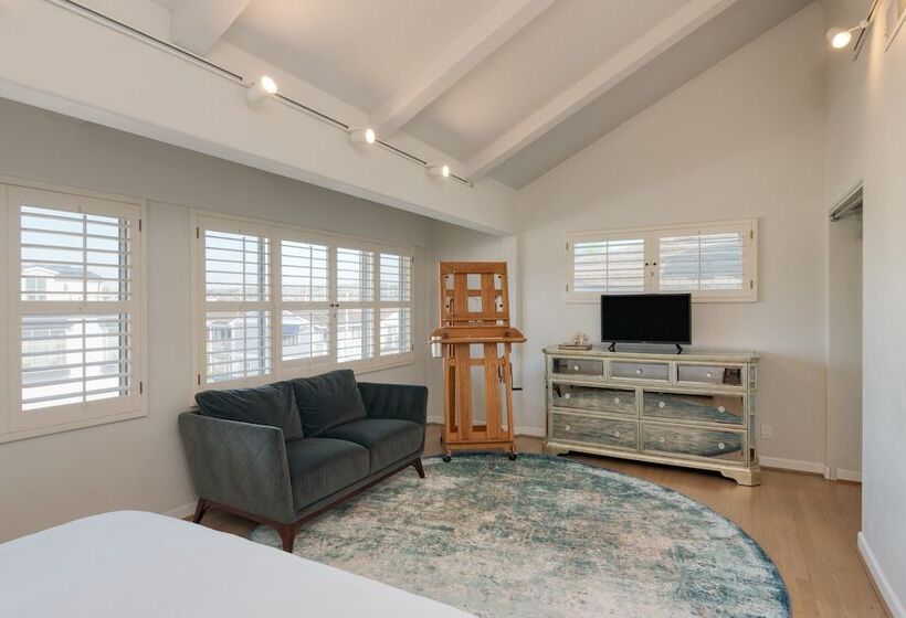 Beach Break By Avantstay Oceanfront, View, Patio