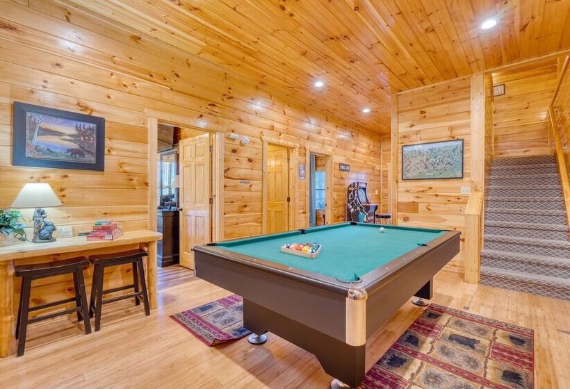 Bear Cove By Avantstay Hot Tub + Pool Table!