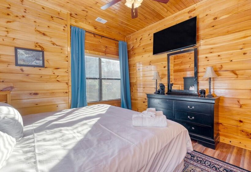 Bear Cove By Avantstay Hot Tub + Pool Table!