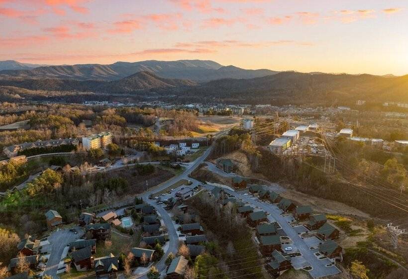 Bear Cove By Avantstay Hot Tub + Pool Table!