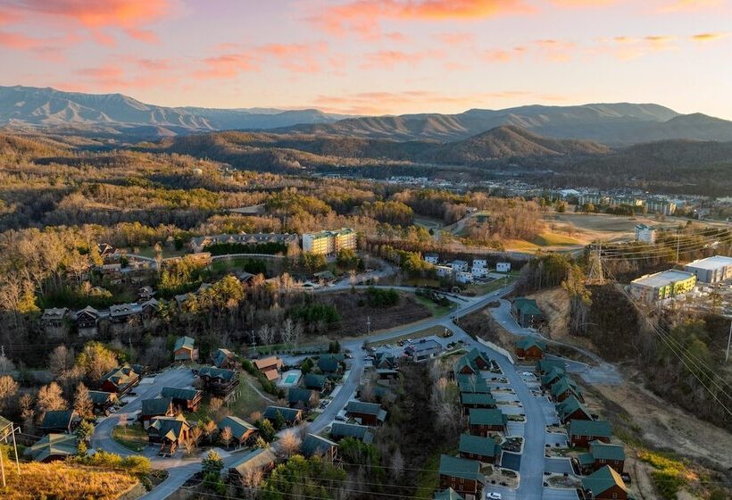 Bear Cove By Avantstay Hot Tub + Pool Table!