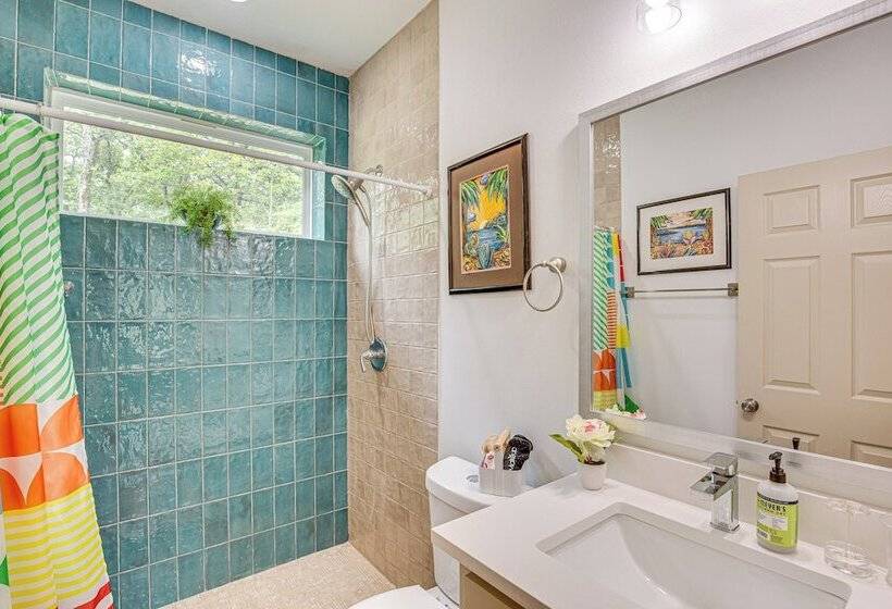 Tranquil Retreat: Half Mi To Cedar Creek Reservoir