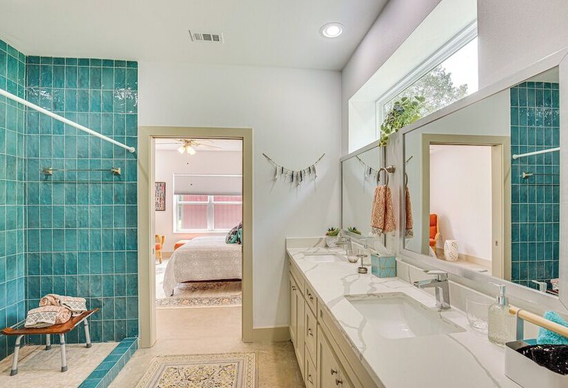 Tranquil Retreat: Half Mi To Cedar Creek Reservoir