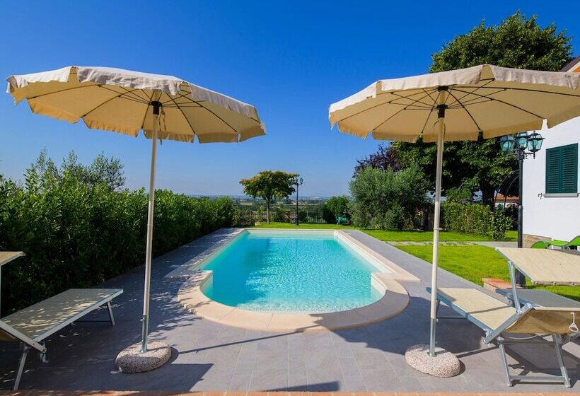 Belvilla By Oyo Limonaia