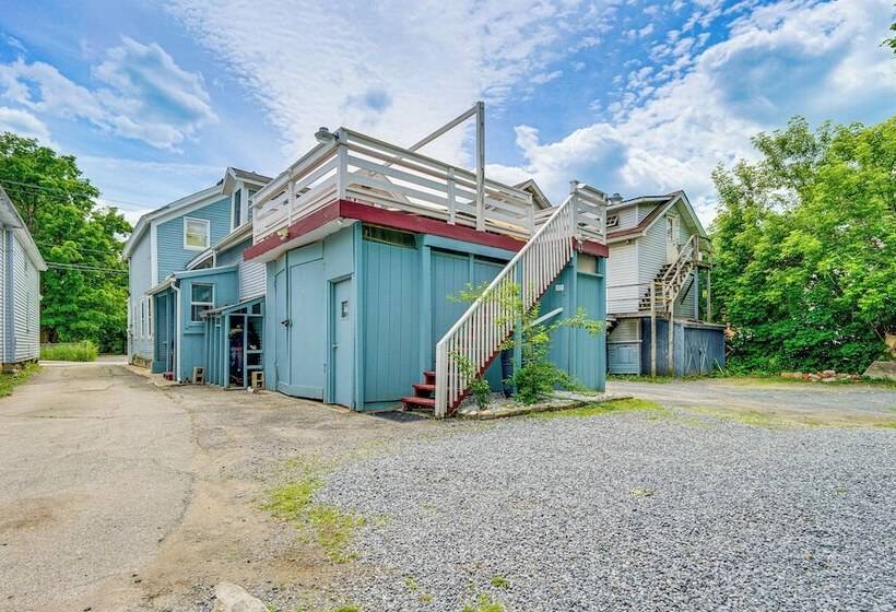 Bennington Gem W/ Smart Tv Near Historic District!