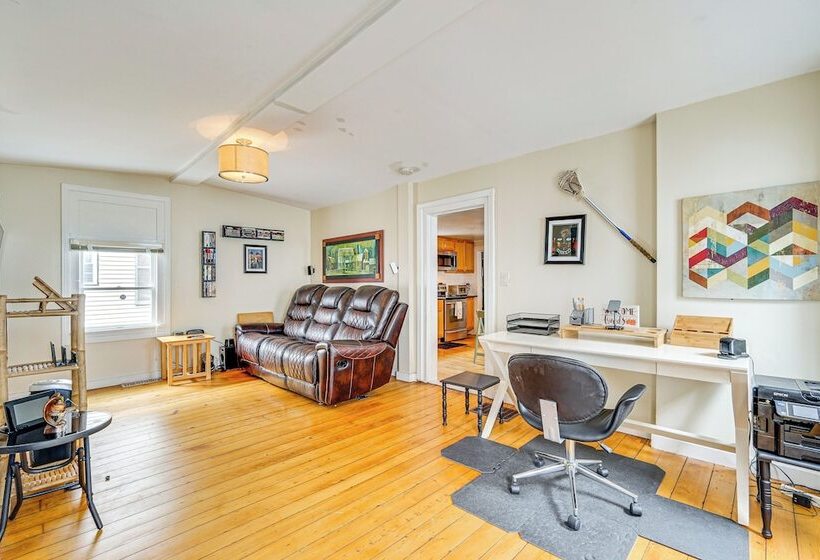 Bennington Gem W/ Smart Tv Near Historic District!