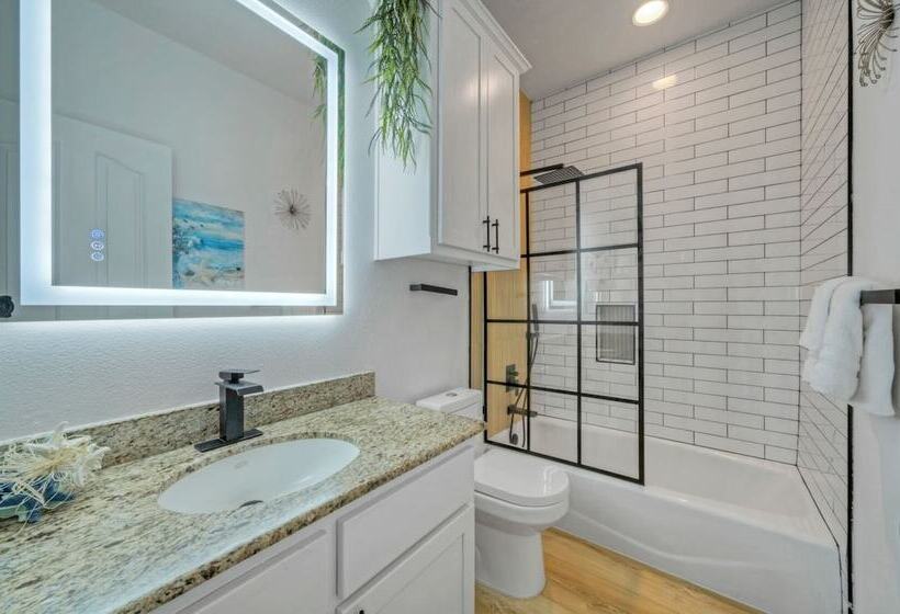 Billiards & Beaches By Avantstay Cart Boardwalk + Pool Table