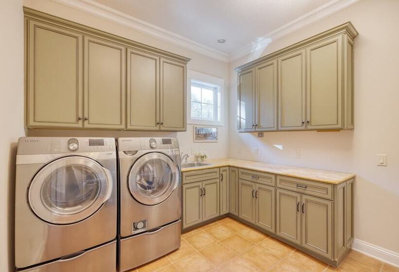 Blackwater Bay Hideaway By Avantstay Waterfront, Pool, Dock, Hot Tub