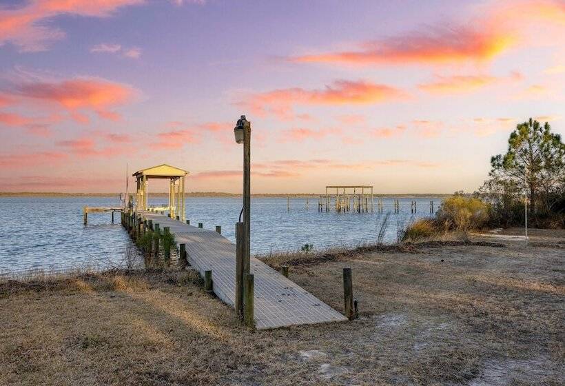 Blackwater Bay Hideaway By Avantstay Waterfront, Pool, Dock, Hot Tub