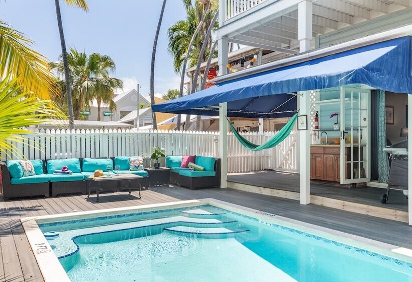 Blue Heron By Avantstay Pool & Bbq In Key West