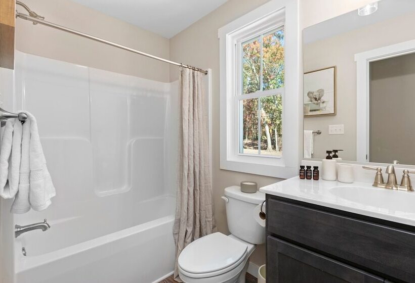 Bradford By Avantstay 10 Minutes To Downtown