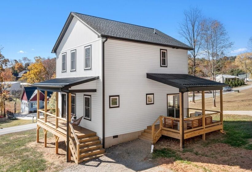 Bradford By Avantstay 10 Minutes To Downtown