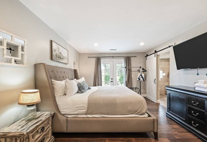 Breathtaking Meadows By Avantstay Temecula Group Retreat Pool, Pickleball, Firepit, Hot Tub