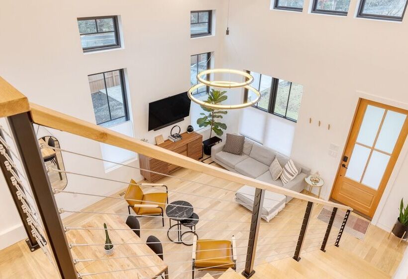 Casa Grada By Avantstay Loft Style Group Retreat