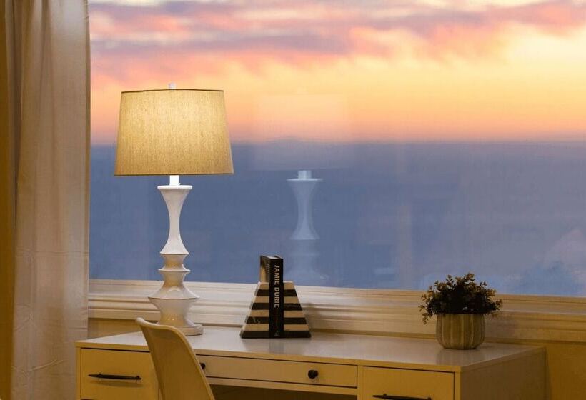 Castlewood By Avantstay Malibu Cliffside + View