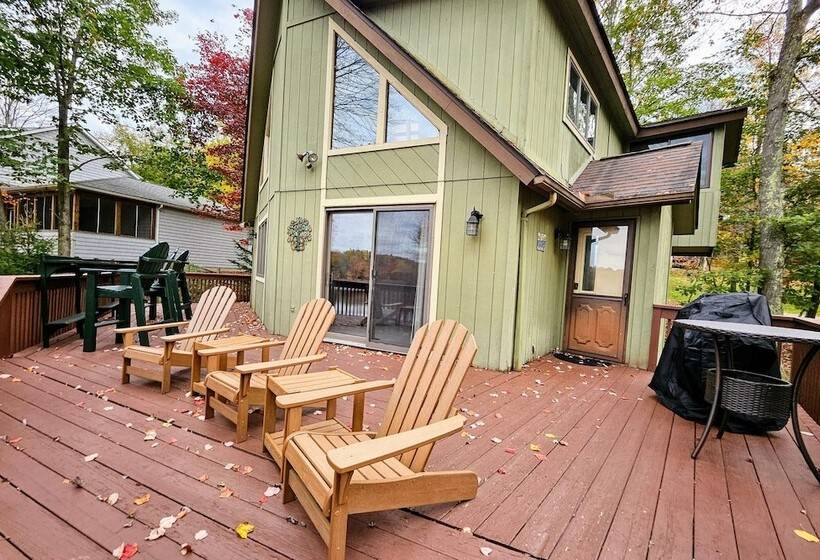 Chalet All Day Avantstay Lakeside, Firepit, Shared Pool