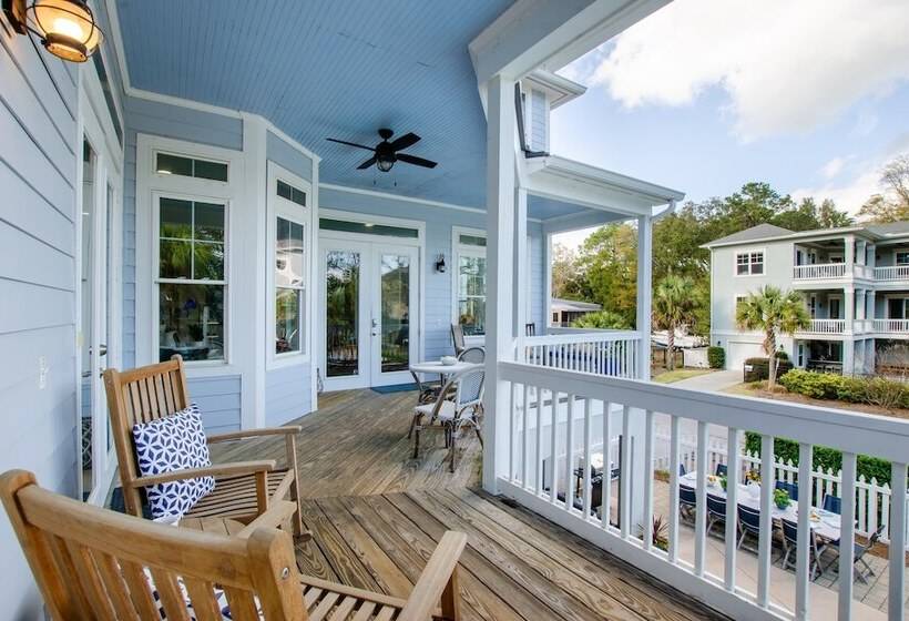 Cobalt Coast By Avantstay 7bdr, Steps From Beach