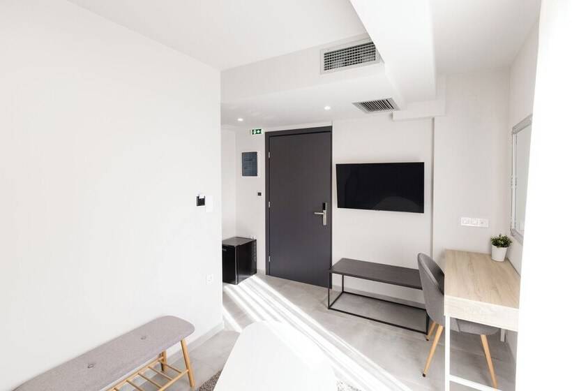 Comfort City Suites & Rooms