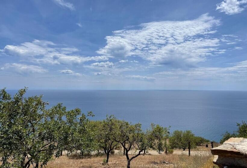 Two Houses With Shared Pool Chillout And See Views