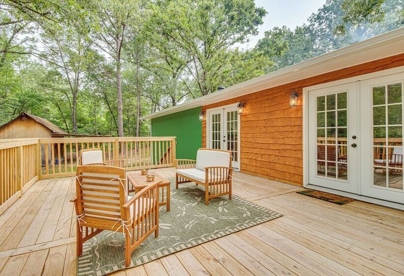 Cotter Home W/ Deck ~ 1 Mi To Big Spring Park!