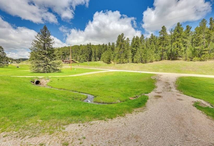 Pets Welcome: Cozy Cabin W/ Deck In Deadwood!