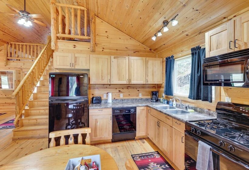 Deadwood Cabin W/ Foosball Table, Near Sanford Lab