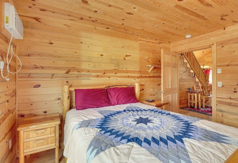Deadwood Cabin W/ Foosball Table, Near Sanford Lab