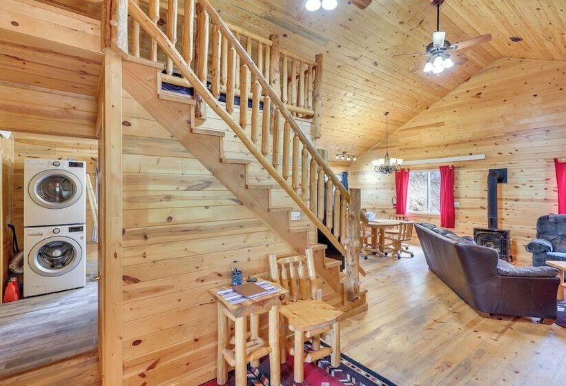 Deadwood Cabin W/ Foosball Table, Near Sanford Lab