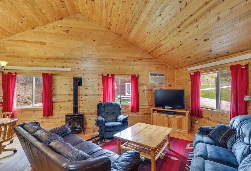 Deadwood Cabin W/ Foosball Table, Near Sanford Lab