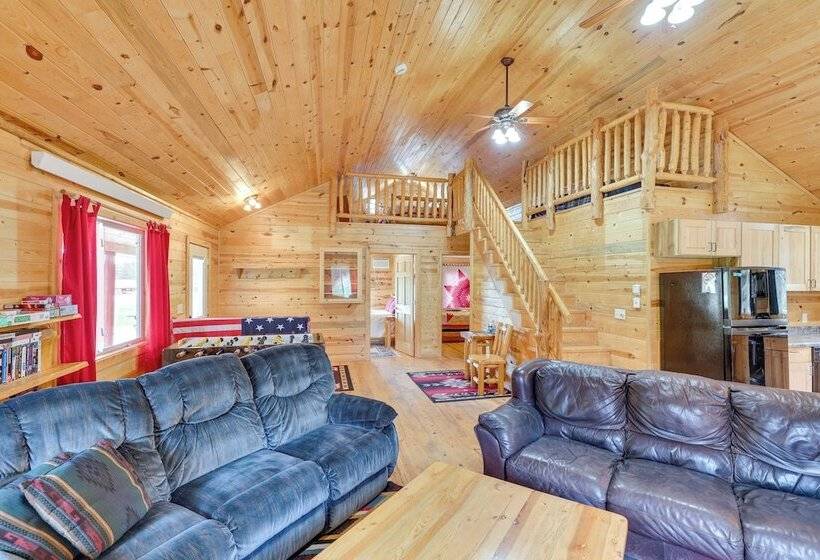 Deadwood Cabin W/ Foosball Table, Near Sanford Lab