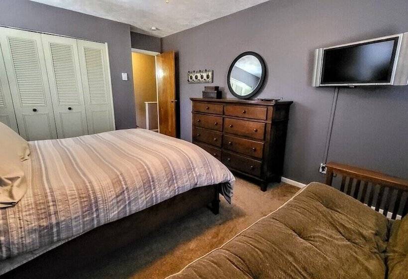 Double Diamond Lodge By Avantstay Group Escape W/ Firepit, Patio, Activities