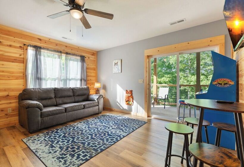 Eagle Mountain Cabin