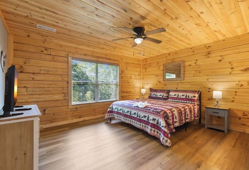 Eagle Mountain Cabin