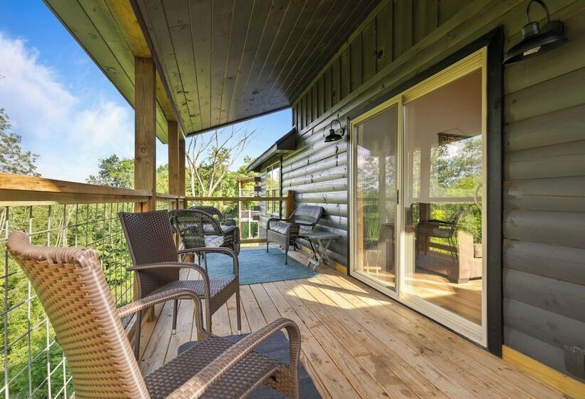 Eagle Mountain Cabin