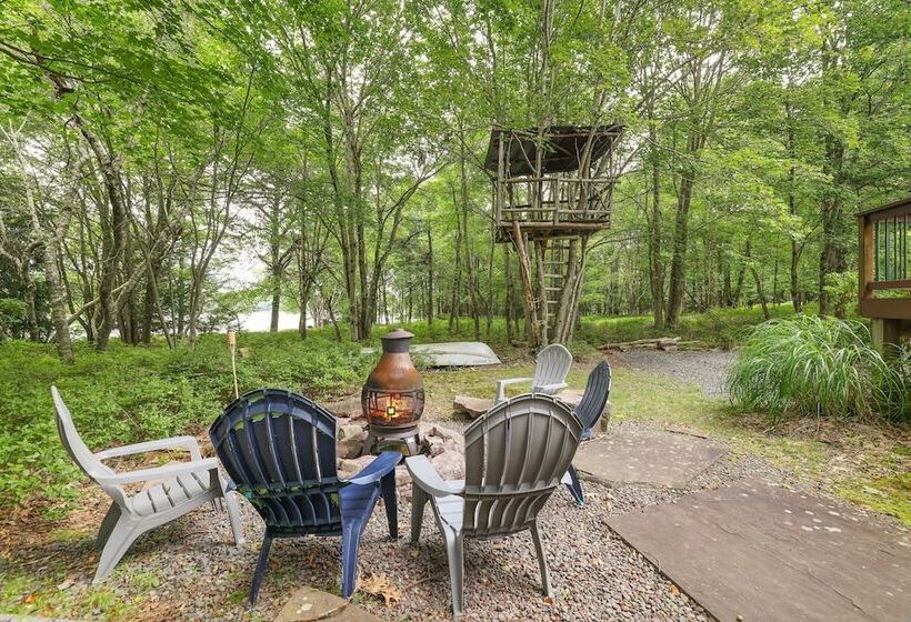 Elk Hollow By Avantstay Lakefront Chalet W/ Game Room & Fire Pit