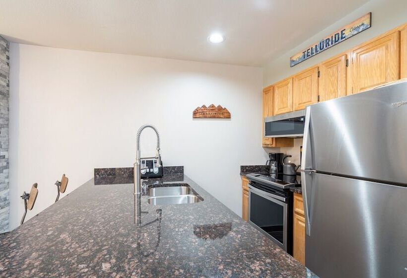 Etta Place 6 By Avantstay Ski In/ Ski Out Unit!